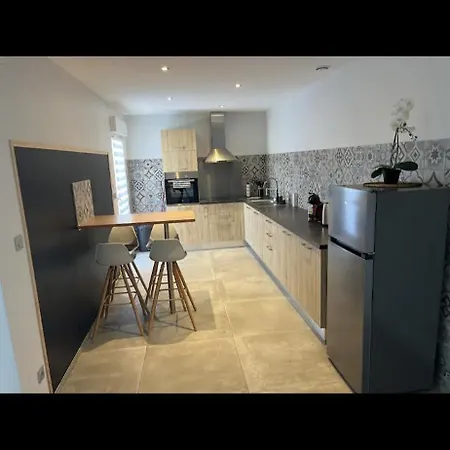 Apartment No Dispo,!! *